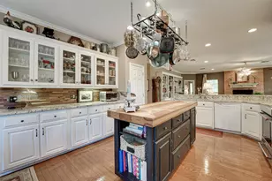 32018 Dove Trail, Whitney, TX 76692 - Photo 9