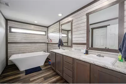 465 Hidden Hollow, Gainesville, TX 76240 - Photo 5