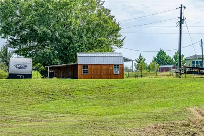 465 Hidden Hollow, Gainesville, TX 76240 - Photo 29