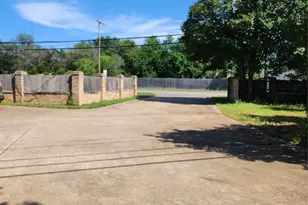 1117 Knotty Oaks Dr, Woodway, TX 76712 - Photo 39