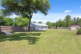 413 Houghton Ave, Marlin, TX 76661 - Photo 23