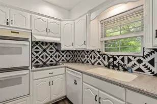 519 S Pearl St, Kemp, TX 75143 - Photo 17