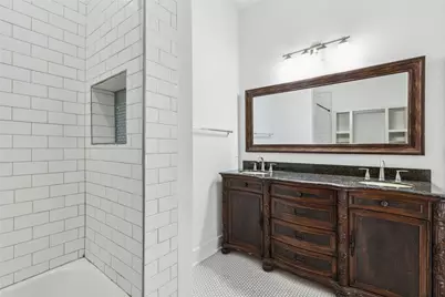 820 W 10th Street, Dallas, TX 75208 - Photo 7