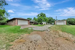 5529 County Rd 1022, Joshua, TX 76058 - Photo 37