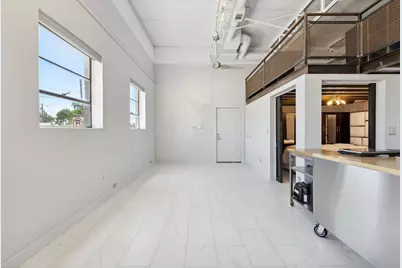 215 N Walton Street #2, Dallas, TX 75226 - Photo 7