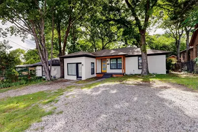 1426 S Beckley Avenue, Dallas, TX 75224 - Photo 1