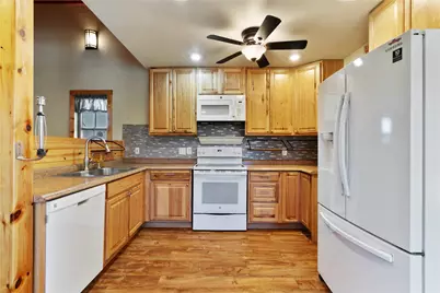 700 County Road 13200, Blossom, TX 75416 - Photo 5