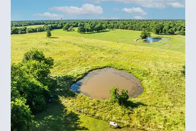 700 County Road 13200, Blossom, TX 75416 - Photo 23