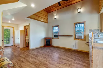 700 County Road 13200, Blossom, TX 75416 - Photo 11