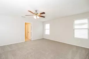 809 Hartsfield St, Aubrey, TX 76227 - Photo 9