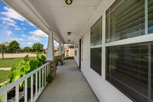 528 Hubbard Cir, Nevada, TX 75173 - Photo 11