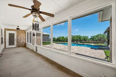 528 Hubbard Circle, Nevada, TX 75173 - Photo 9