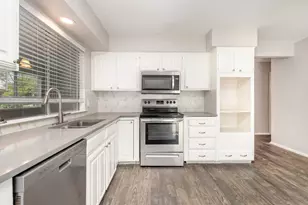 1008 Almond Dr, Mansfield, TX 76063 - Photo 7