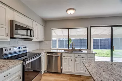 1213 Bass Drive, Plano, TX 75025 - Photo 17