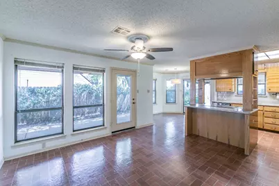 1604 Oak Hollow Drive, Woodway, TX 76712 - Photo 15