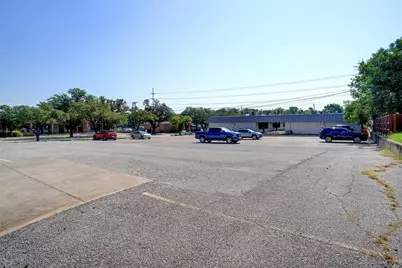 401 W Centerville Road #2, Garland, TX 75041 - Photo 13