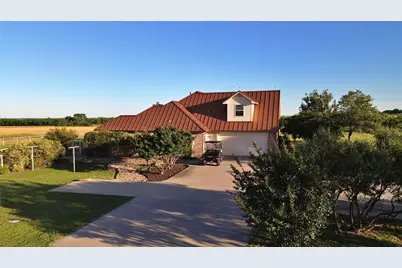 590 County Road 385, Valley View, TX 76272 - Photo 3