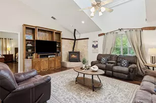 1000 Ballard Rd, Van Alstyne, TX 75495 - Photo 13