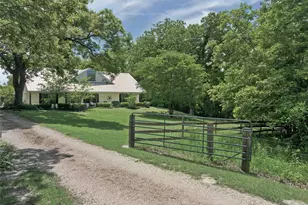 1000 Ballard Rd, Van Alstyne, TX 75495 - Photo 1
