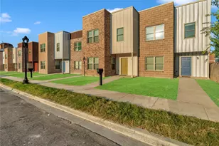 1701 St Louis Ave, Fort Worth, TX 76110 - Photo 3