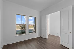 240 Basketflower Dr, Waxahachie, TX 75165 - Photo 9