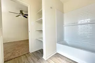 1709 St Louis Ave, Fort Worth, TX 76110 - Photo 15