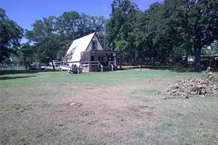 999 Roberts Cut Off Rd, Bowie, TX 76230 - Photo 15