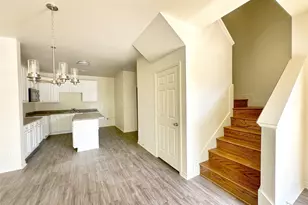 1723 St Louis Ave, Fort Worth, TX 76110 - Photo 5