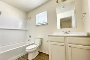 1723 St Louis Ave, Fort Worth, TX 76110 - Photo 9