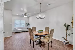 1723 St Louis Ave, Fort Worth, TX 76110 - Photo 3