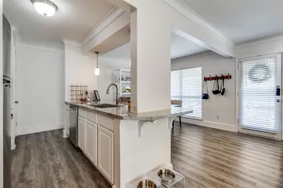 5927 E University Boulevard #217, Dallas, TX 75206 - Photo 9