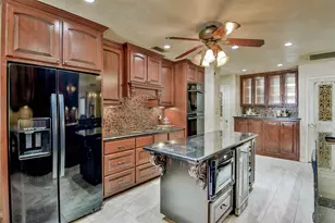 4009 Scenic Way, Granbury, TX 76049 - Photo 9