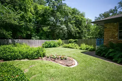 10210 E Lake Highlands, Dallas, TX 75218 - Photo 35