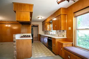 10210 E Lake Highlands, Dallas, TX 75218 - Photo 11