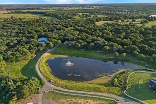 6586 Lone Star Ln, Aubrey, TX 76227 - Photo 3