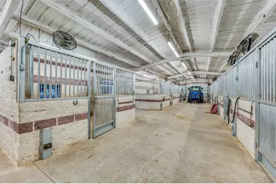 6586 Lone Star Lane, Aubrey, TX 76227 - Photo 37