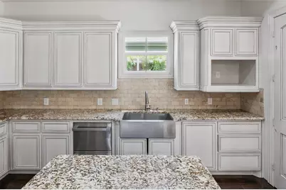 1716 Ashland Avenue, Fort Worth, TX 76107 - Photo 17