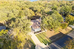 126 Saint Andrews Dr E, Mabank, TX 75156 - Photo 33