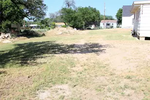 501 E Church St, San Saba, TX 76877 - Photo 13