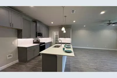 1149 Keystone Drive, Granbury, TX 76048 - Photo 3