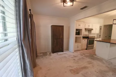 1065 W Pecan Street, Stephenville, TX 76401 - Photo 27