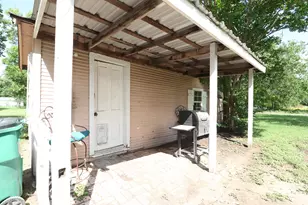 1065 W Pecan St, Stephenville, TX 76401 - Photo 7