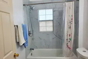 421 Jackson St, Krum, TX 76249 - Photo 15