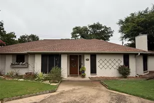 104 Cluster Dr, Mineral Wells, TX 76067 - Photo 1