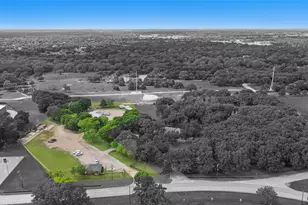 610 W Simonds Rd, Seagoville, TX 75159 - Photo 1