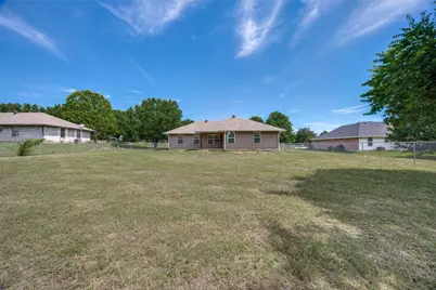 505 W Thomas Street, Leonard, TX 75452 - Photo 23
