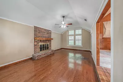 305 Warbler Drive, Bedford, TX 76021 - Photo 17