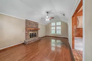 305 Warbler Dr, Bedford, TX 76021 - Photo 17