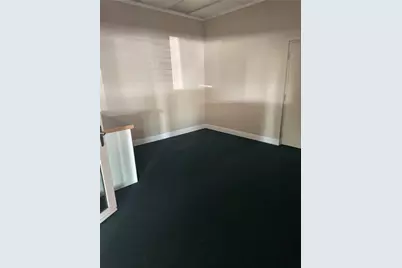 204 S Ridgeway Drive #Suite 212, Cleburne, TX 76033 - Photo 5