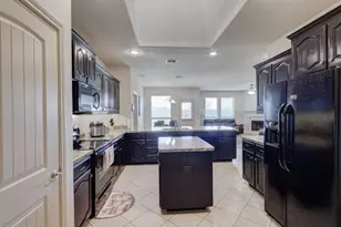 1300 Woodbine Cliff Dr, Fort Worth, TX 76179 - Photo 13